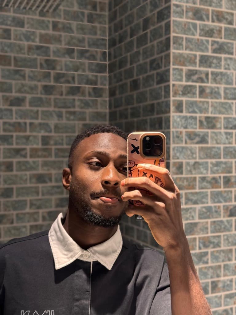 AUTHOR & SPEAKER